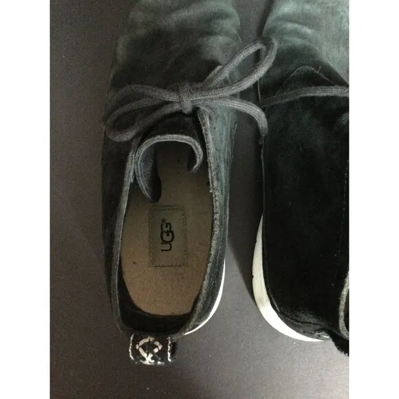 UGG Men's Freamon Suede Chukka Boots Round toe Lace Up Black Size 10