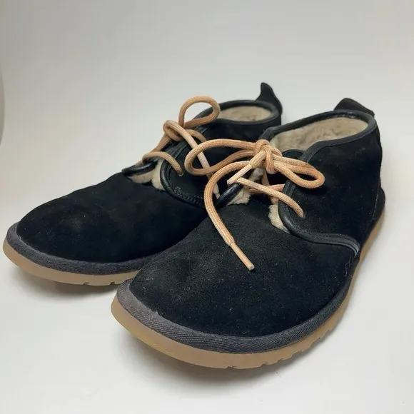 UGG Men's Maksim Chukka Boots Black Color