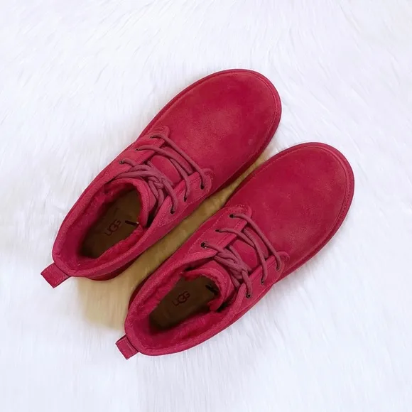 UGG Men’s Neumel Chukka Boots In Samba Red