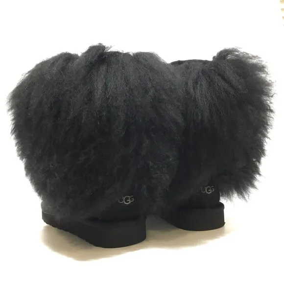 UGG MONGOLIAN CLASSIC SHORT SHEEPSKIN CUFF BOOTS -BLACK SUEDE -WOMENS US 5 -NEW