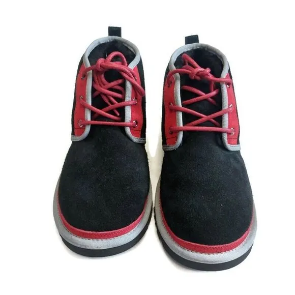 UGG Neumel Ankle Chukka Casual Suede Boots Mens Size 9 Red Black 3236