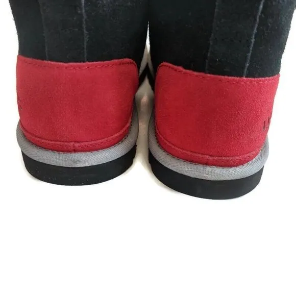 UGG Neumel Ankle Chukka Casual Suede Boots Mens Size 9 Red Black 3236
