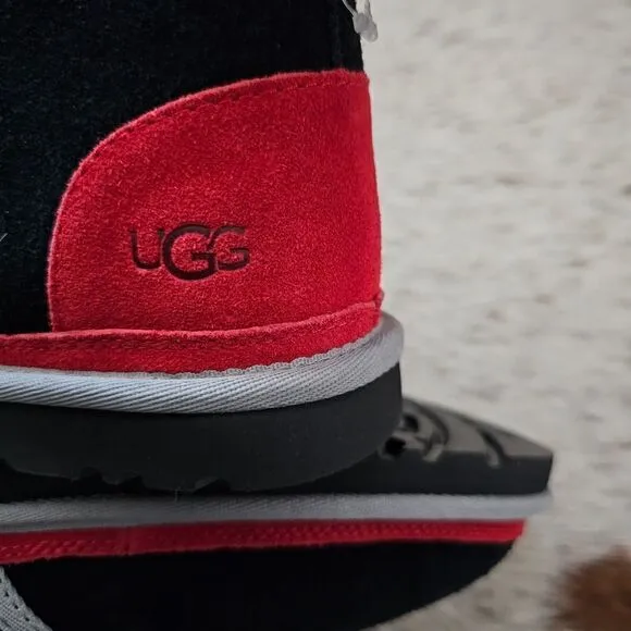 UGG Neumel II Men's Suede Chukka Boots in Black &amp; Red NEW