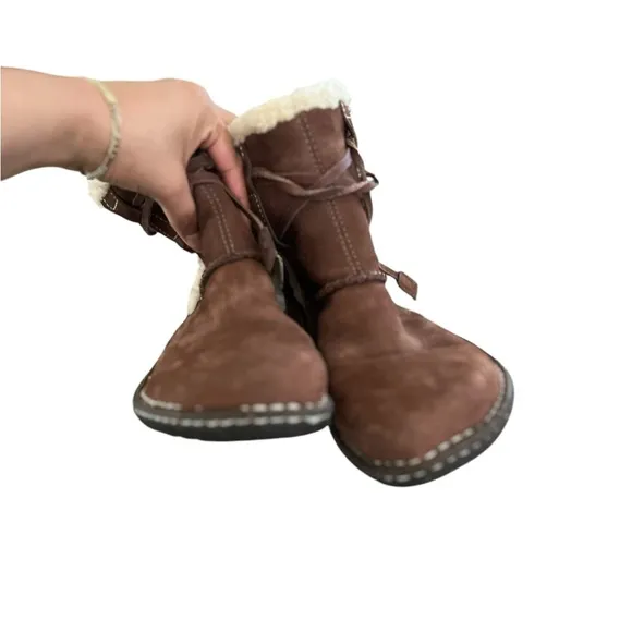 UGG Nubuk Cove Sherpa Suede Leather Brown Short Boots