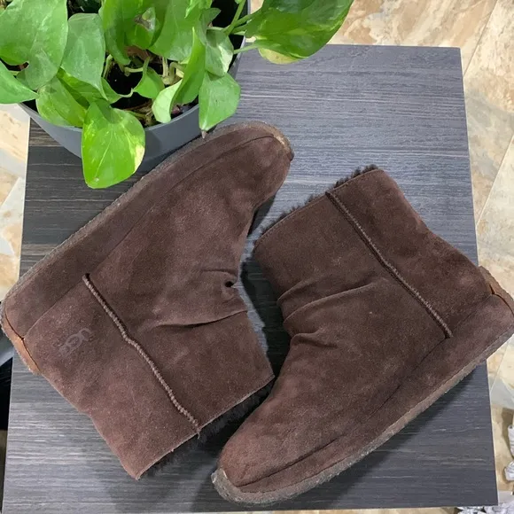 UGG Sleigh Boots