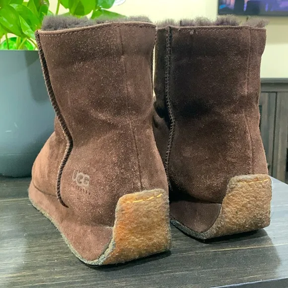 UGG Sleigh Boots