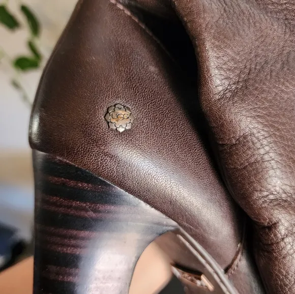 UGG Tall Brown Leather Fur Heeled Boots Size 7.5M