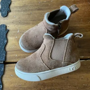 Ugg Toddler T Hamden II Trainer Ankle Boot Sz 8 Eu 25