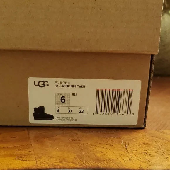 UGG Women's Boots