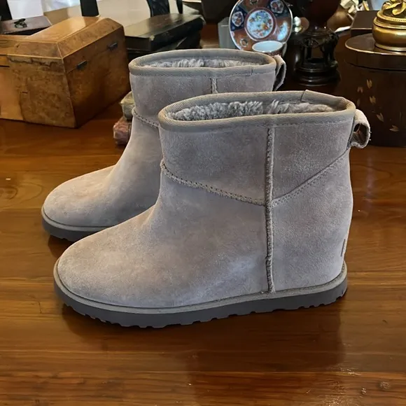 UGG Women's Classic Femme Mini Boots Hidden Wedge Heel Slate Taupe