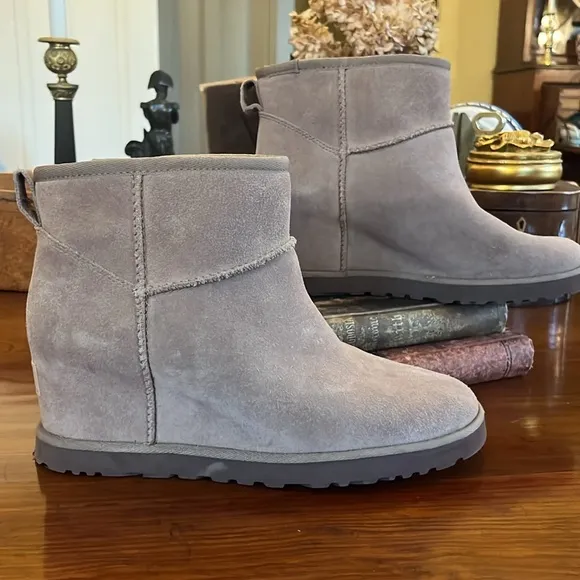 UGG Women's Classic Femme Mini Boots Hidden Wedge Heel Slate Taupe