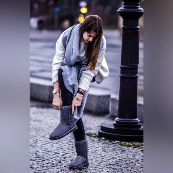 UGG® Women's Classic II Short Shade Sheepskin Boots