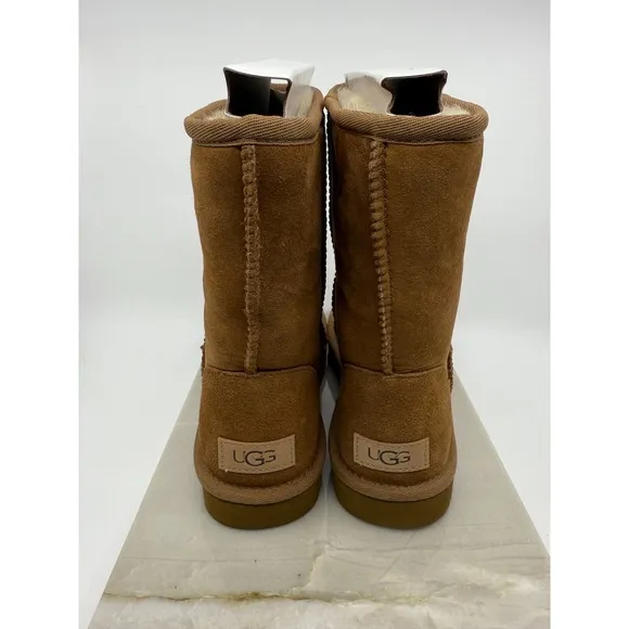 UGG Women's Classic Suede Short II Chestnut Slip On Boots 1016223 Size 7 NEW