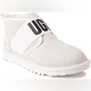 UGG Women's Neumel II Graphic Chukka Boots White Size 8