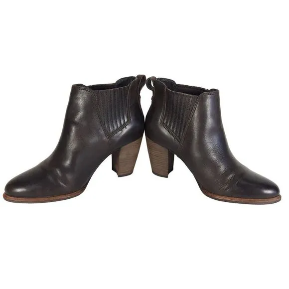 UGG Women's Poppy US 7 Brown Leather Heeled Pull on Chelsea Booties Boots