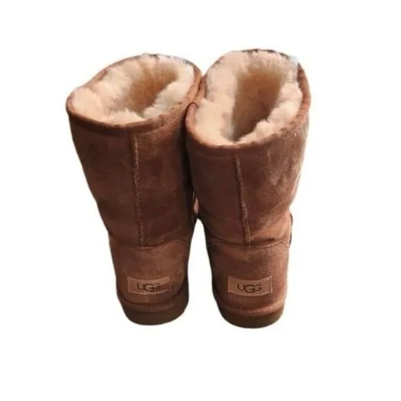 Ugg Classic II boots in chestnut