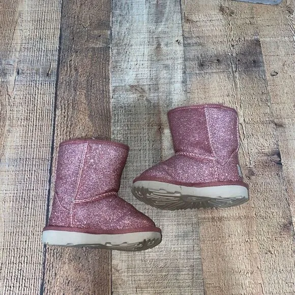 Ugg classic short II glitter boots