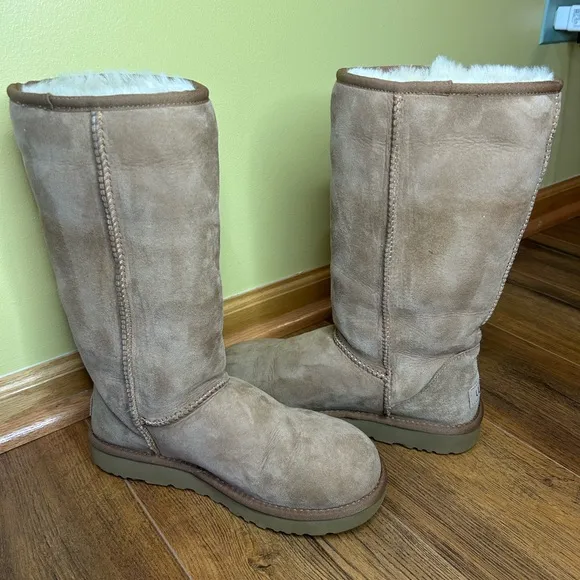 UGGS Classic Tall Boots