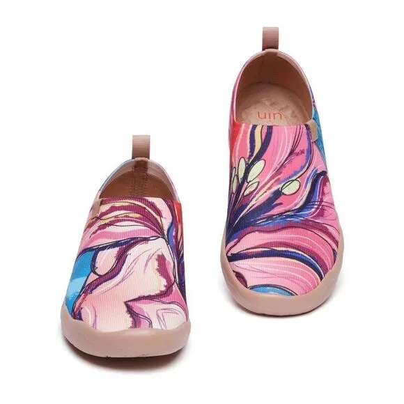 UIN Women's Walking Travel Shoes Slip On Casual Loafers (Lily Blossom Toledo)