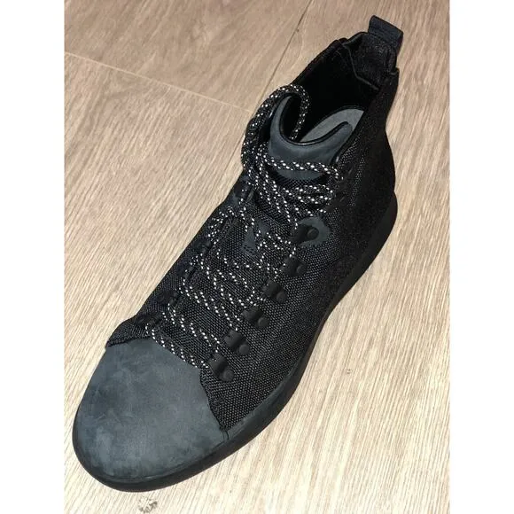 Under Armour Sz 7 UAS Club Canvas Suede Boots Men Light Black 1310043-001 NEW