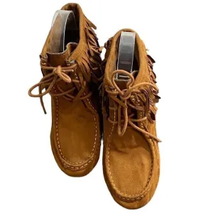 UNR8ED - MOCCASIN INSPIRED - WEDGE LACE UP BOOTS - SIZE 7 - NEW WITH TAGS - S6