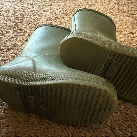 Used Hunter Boots