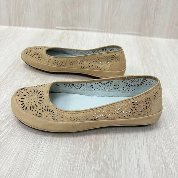 Vagabond Women’s EU 36 US 6 Perforated Floral Tan Casual Slip on Flats Loafers