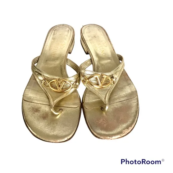 Valentino Garavani Metallic Gold Leather Flat Sandals Women’s Size 37