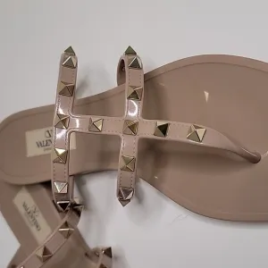 VALENTINO GARAVANI  ROCKSTUD SLIDE FLAT SANDAL SZ 40/10 WMS EUC