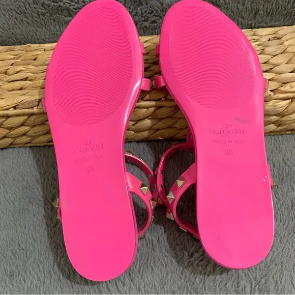 VALENTINO GARAVANI SANDALS