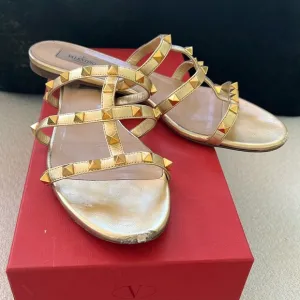 Valentino Rockstud Flat Sandals Gold sz 39.5