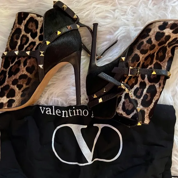 Valentino Rockstud Ponyhair Leopard Ankle Boots 39 VGUC ⭐️😍