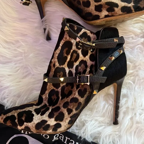 Valentino Rockstud Ponyhair Leopard Ankle Boots 39 VGUC ⭐️😍