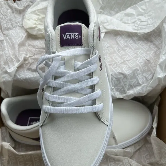 Vans Seldan Leather Retro Pop Grape Sneakers Womens Size 9.5 NIB