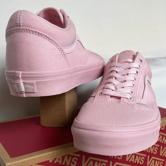Vans WMNS Old SkoolPastel Mono PinkVN000CT8PNK Sneakers