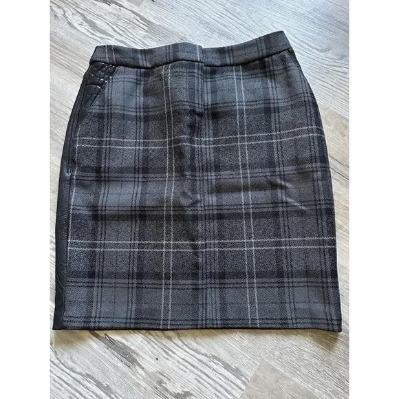 VERA WANG Women’s Plaid Lambs Wool Leather Straight Mini Skirt Size 4