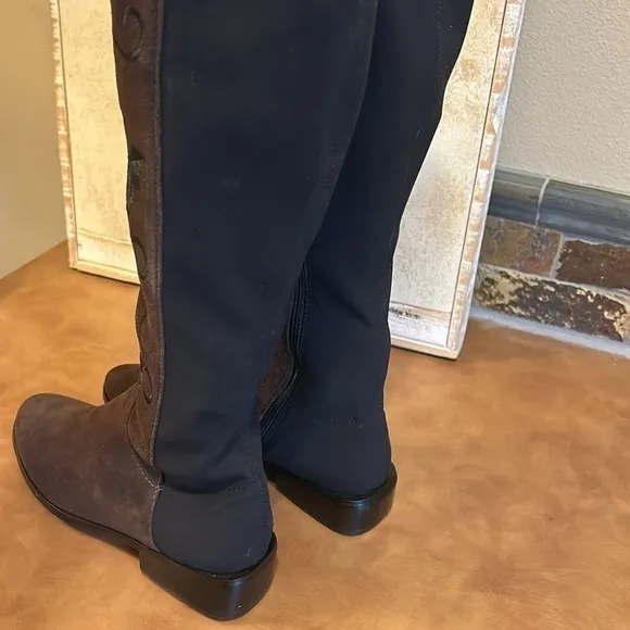 VERO CUIO Brown&amp; Black Suede Tall Boots with Black Embroidered Roses  Women’s 5