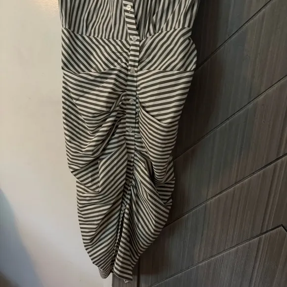 Veronica Beard Striped Asymmetric-Button Midi-Dress Green White Size 8 NWT