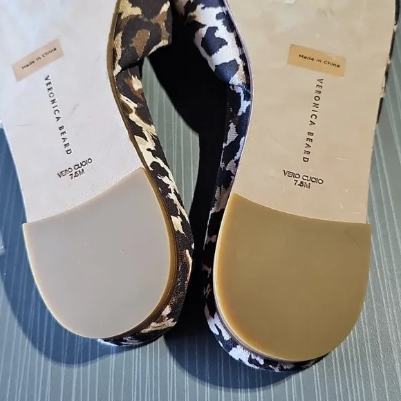 Veronica Beard Women’s Etra Leopard-Print‎ Knot Flat Sandals size 7.5M NWOT $275