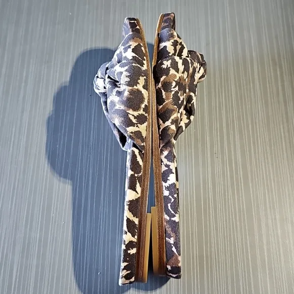 Veronica Beard Women’s Etra Leopard-Print‎ Knot Flat Sandals size 7.5M NWOT $275
