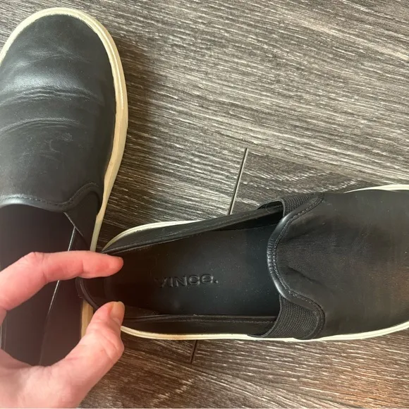 Vince Black Leather Loafers Slip-Ons