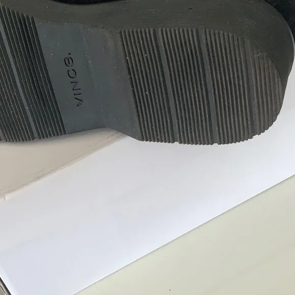 ‘’Vince’’ boots