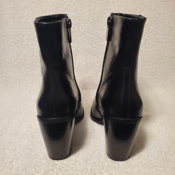 Vince Camuto Allie Bootie