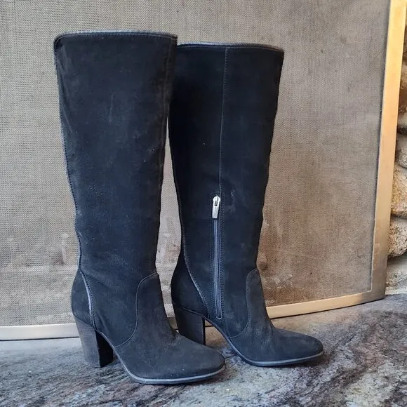Vince Camuto Black Suede Tall Zip Boots Size 8M