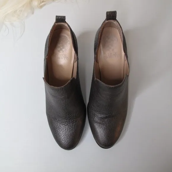 VINCE CAMUTO Federa Boots in Gunmetal