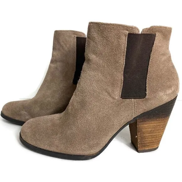 Vince Camuto Hessa Boots Suede Slip On Chelsea Ankle Ombre Heel Tan Size 8.5B