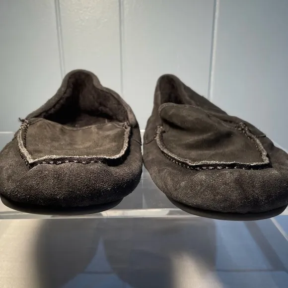 Vince Gibson Suede Lamb Fur Lined Rubber Soled in Black Size in Size 11