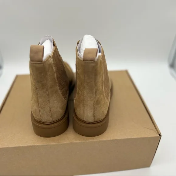 Vince Mens Erik Chelsea Boot Camel Beige Suede 10 M