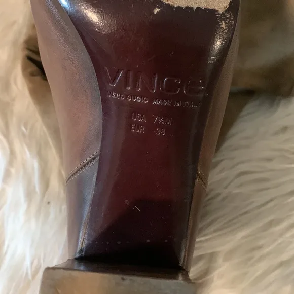 Vince Tall Sexy Brown boots EUC🌟 size 37.5