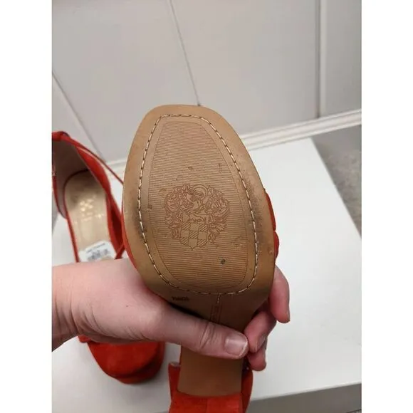 Vince Camuto Womens High Heeled Open Toe Scalloped Strap Red Sandals Size 7.5